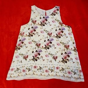 Floral Sleeveless blouse
